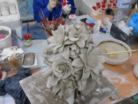 /album/lavorazione-arigianale-della-porcellana-di-capodimonte-/oro-bianco-e-un-azienda-artigiana-che-opera-nel-settore-della-porcellana-di-capodimonte-tutte-le-fasi-della-produzione-sono-eseguite-a-mano-e-sono-svolte-nel-nostro-laboratorio-jpg/